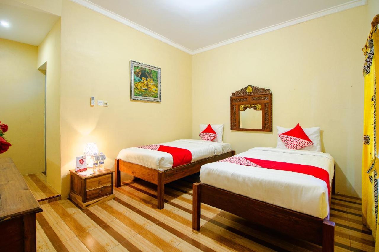 Oyo 2047 Opak Village Bed & Breakfast Bantul Exterior photo
