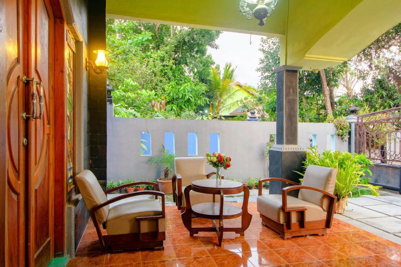 Oyo 2047 Opak Village Bed & Breakfast Bantul Exterior photo